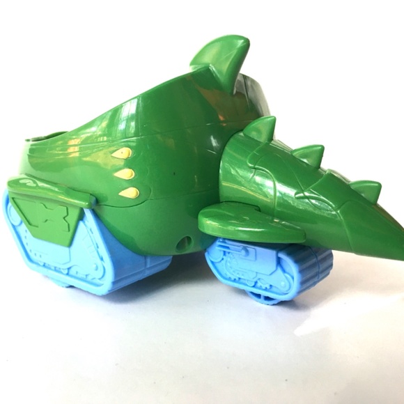 PJ MASKS GEKKO GREEN DELUXE VEHICLE - Picture 5 of 12
